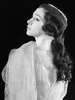 Максимова Екатерина Сергеевна - его биография и жизнеописание